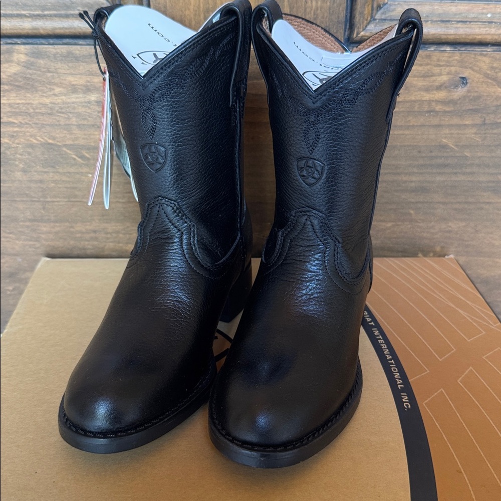 Ariat Heritage Roper Kids Black Boxed Boots